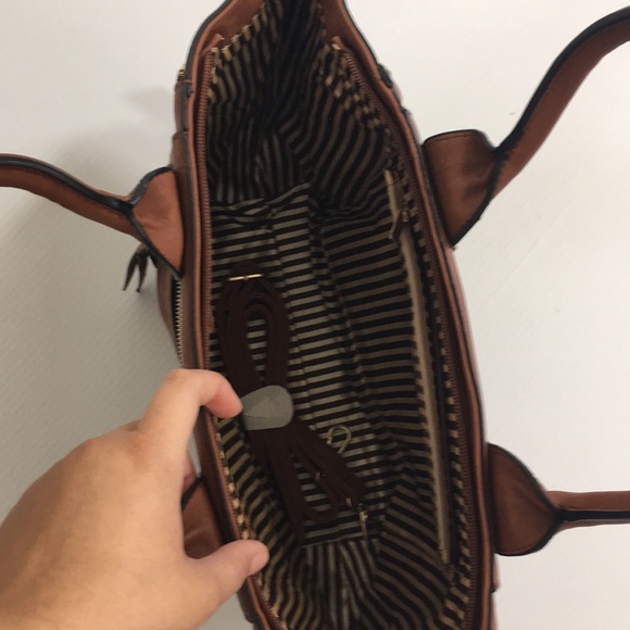 NEW! Camel Brown Stud Tote Bag Purse - Picture 4 of 4